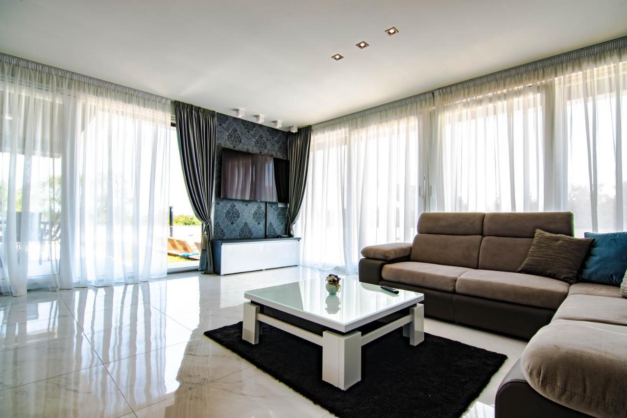 Villa Evoque - Adriatic Luxury Villas Zadar Eksteriør bilde